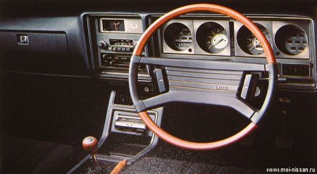 Nissan Laurel 230