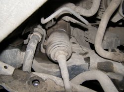 Фото отчет: Замена рулевых наконечников и рулевых тяг на Nissan Teana
